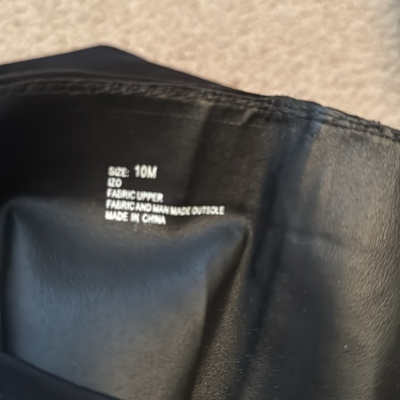 Rampage Izo Faux Suede Boots Size 10 Color Black - Picture 12 of 13